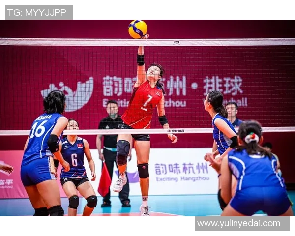 全国锦标赛分析:杭州排球队在比赛中的战术意识与团队配合表现探讨